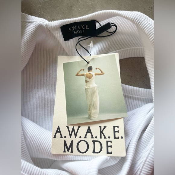 NWT A.W.A.K.E. Mode ribbed-knit bodysuit top with cut-outs Size XL - Picture 6 of 9